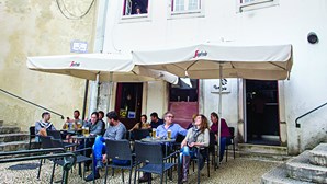 Quebra Bar promete descontração ao som de jazz no centro de Coimbra