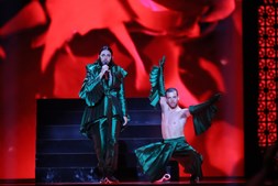 Conan Osíris nos ensaios para a semi-final da Eurovisão
