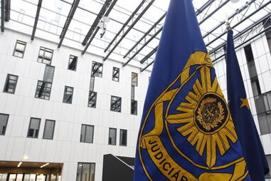 PJ detém suspeito de disparar sobre outros dois homens em Elvas