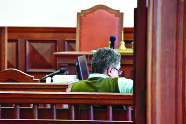 Suspeito, de 48 anos, começou ontem a ser julgado no Tribunal de Santarém  