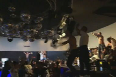 Super Dragões fazem estragos na discoteca do Casino da Madeira