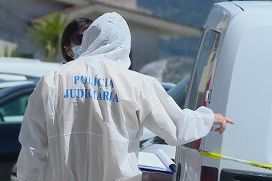 Pais voluntariam-se para "dar uma ajuda" devido à falta de funcionários no Centro Educativo D. Maria Pia em Lisboa