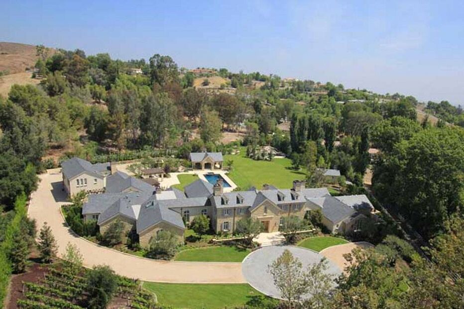 a nova mansão de luxo de Kim Kardashian 