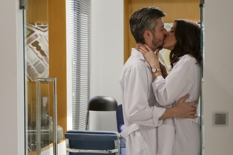 Bárbara e Tiago na novela 'Alguém Perdeu'