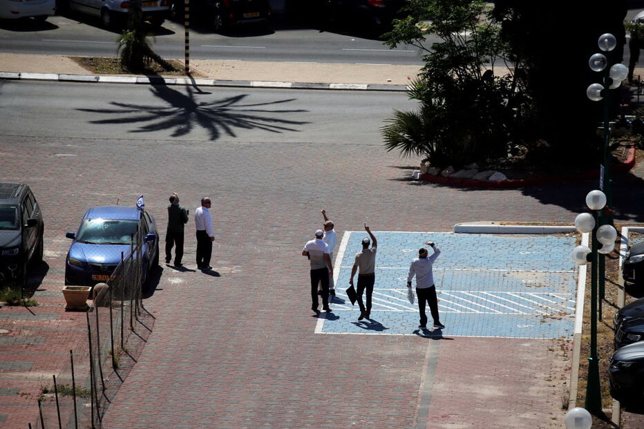 Cerca de 50 foguetes lançados a partir da Faixa de Gaza para Israel