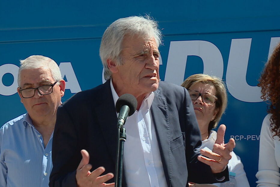 Jerónimo de Sousa acusa António Costa de fazer uma jogada eleitorista na ameaça de demissão