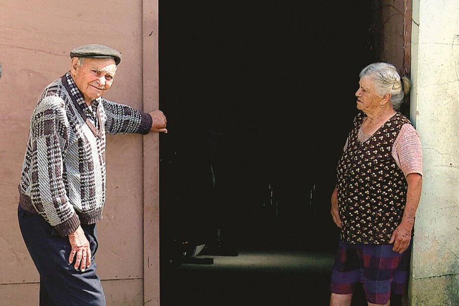 Belarmino Couras e Maria Rodrigues foram burlados em 15 mil euros por dois falsos funcionários da Segurança Social 