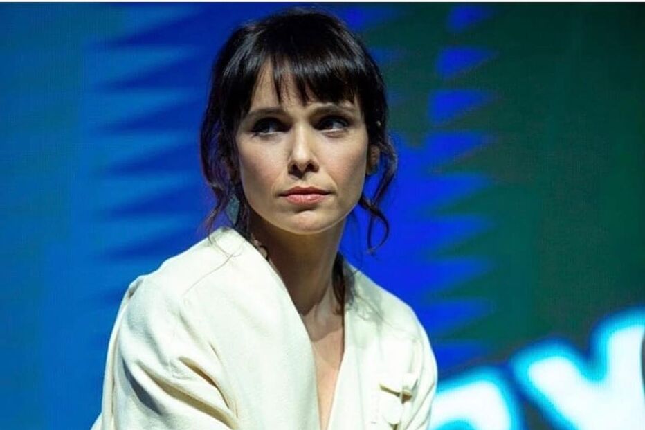 Débora Falabella.jpg