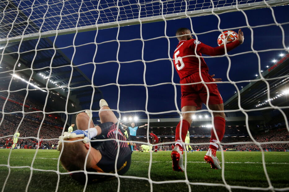 Liverpool goleia Barcelona por 4-0 e apura-se para a final da Liga dos Campeões