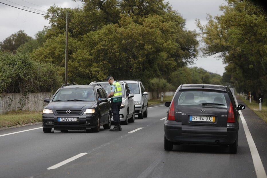 Dois mortos e três feridos graves em acidente junto à Academia do Sporting em Alcochete