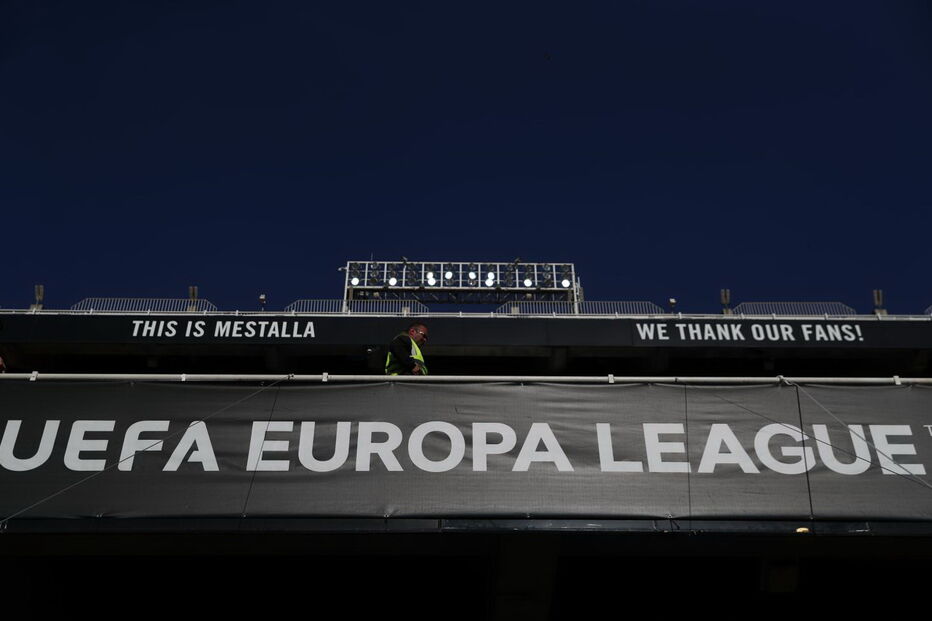 Arsenal vence Valência e apura-se para a final da Liga Europa