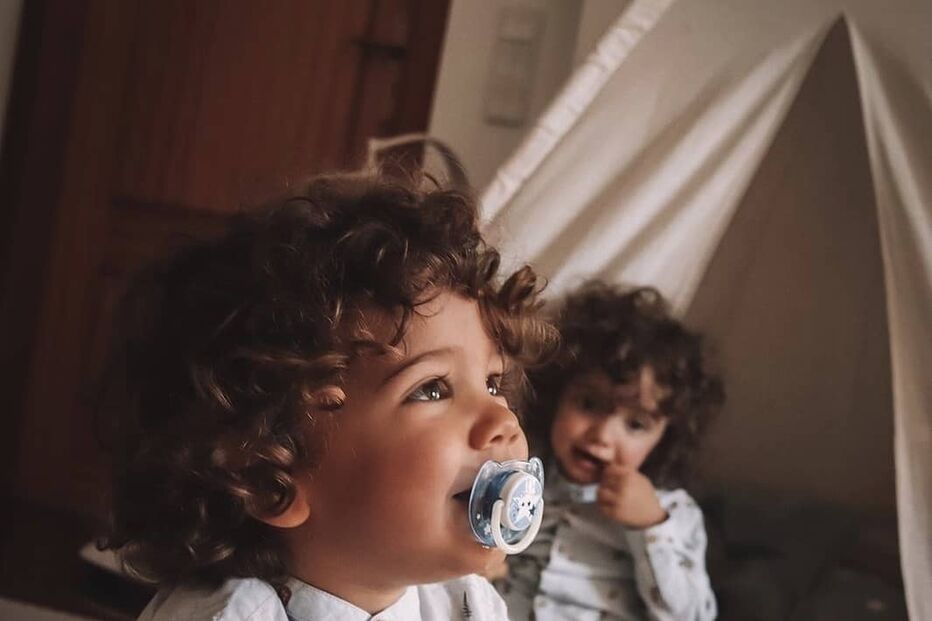 Filhos de Carolina Deslandes.jpg