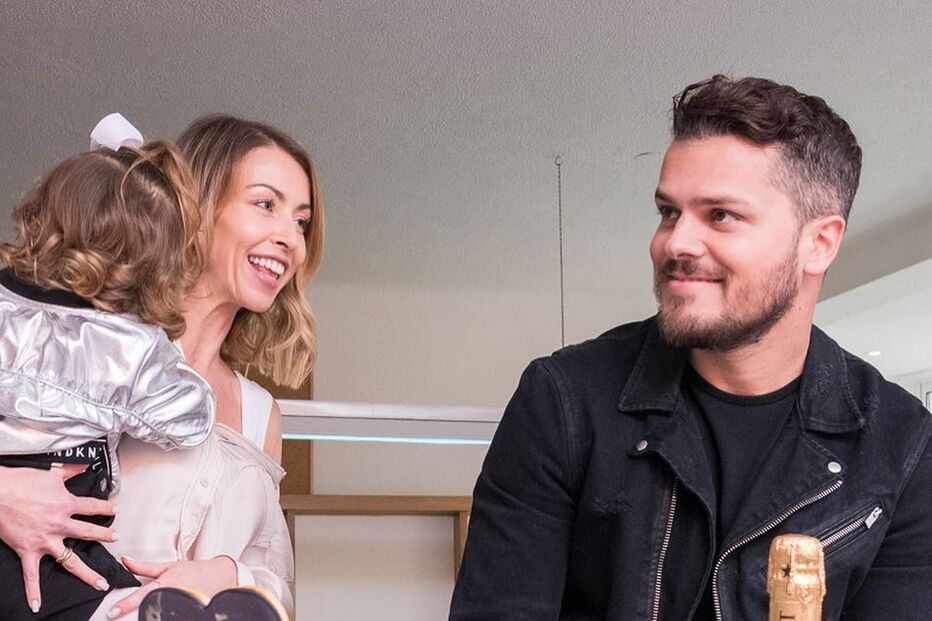 Laura Figueiredo e Mickael Carreira.jpg