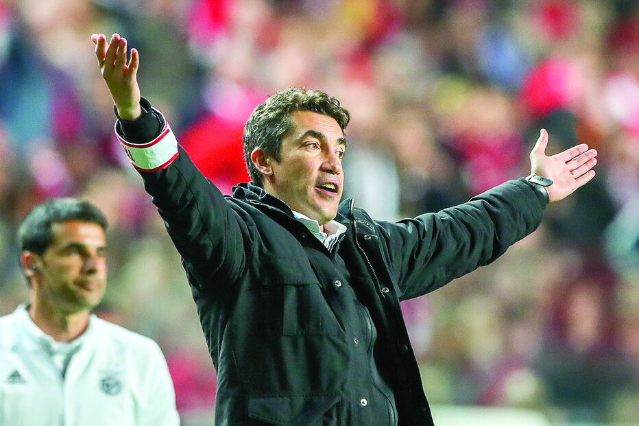 Bruno Lage faz hoje 43 anos, mas garante que o seu foco e o dos jogadores do Benfica está virado em exclusivo para o jogo em Vila do Conde