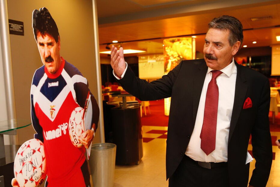 Toni recorda o 3-6 do Benfica em Alvalade mas prefere o título