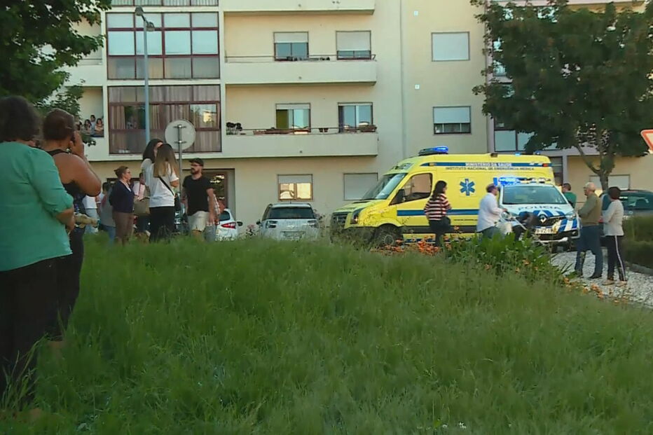 Mata a prima e fere o primo com gravidade em Viseu