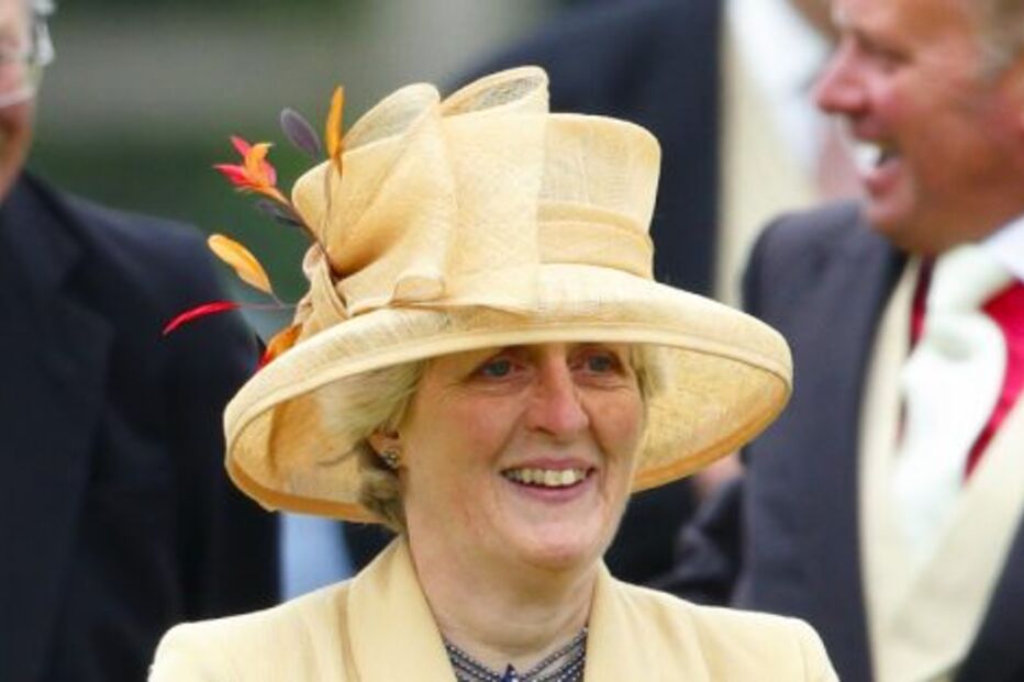 Lady Jane Fellowes.jpg