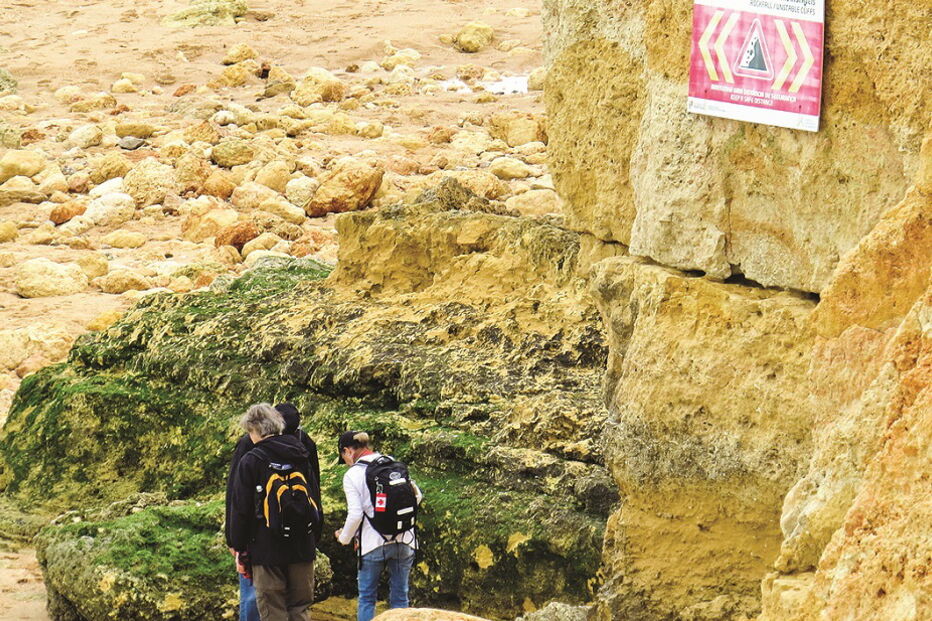Praia dos Careanos é uma das praias que passou a ter uso limitado 