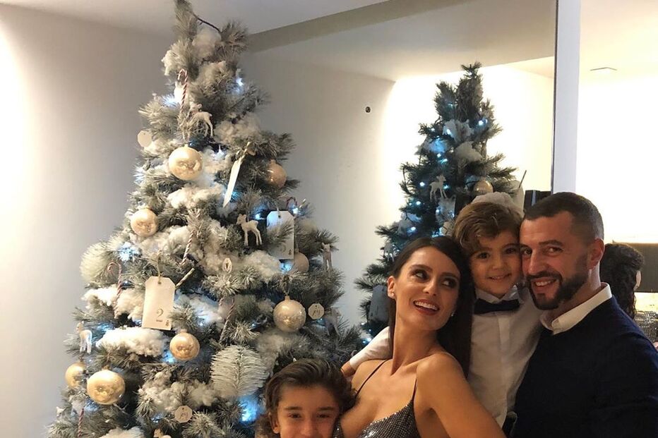 Simão sabrosa com os filhos.jpg