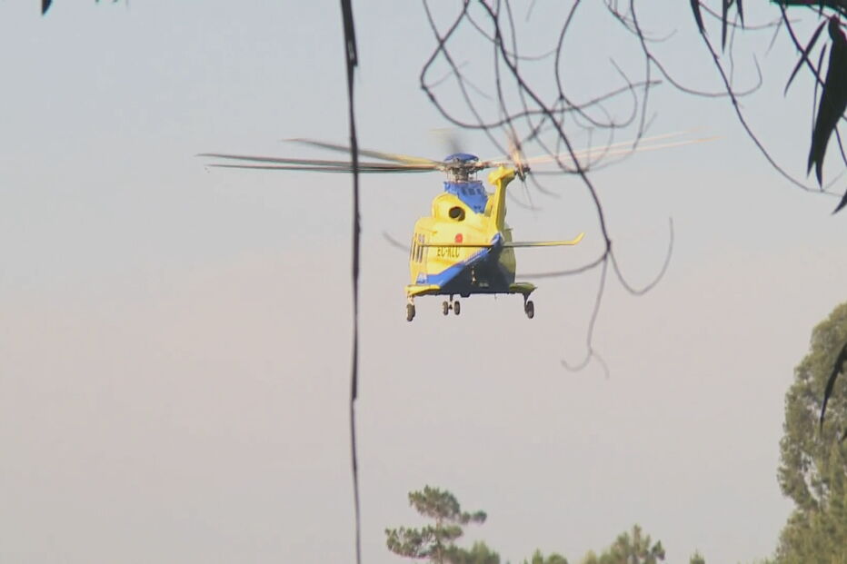 Helicóptero do INEM com Santana Lopes	