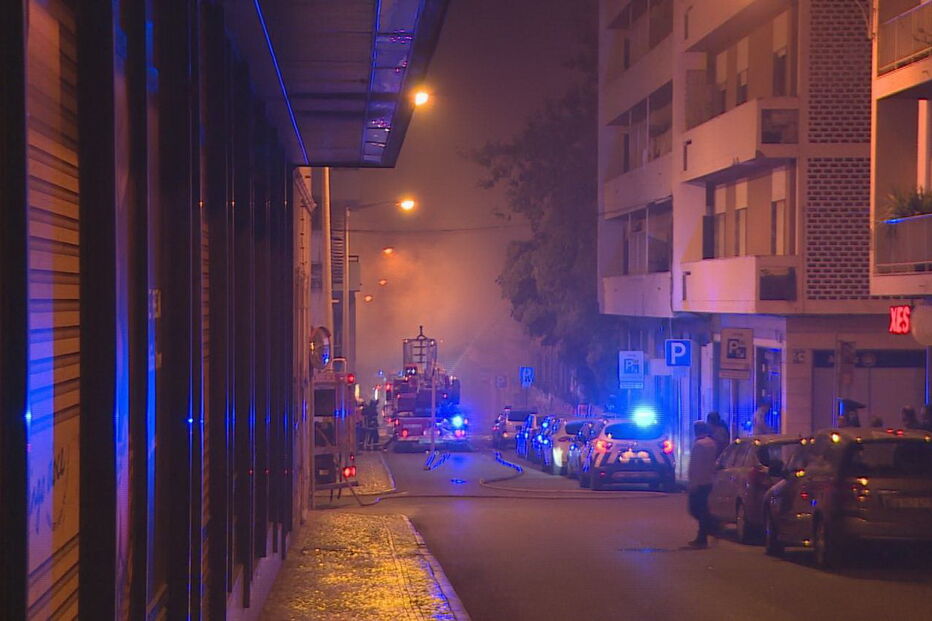 Disputa por quarto leva a fogo em Faro