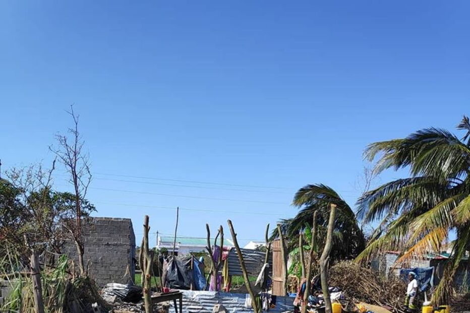 Sílvia Bentes partiu para Moçambique sem pensar duas vezes. Em casa deixou os filhos, um turismo rural e uma farmácia por gerir