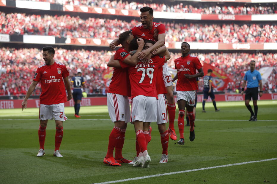 Benfica luta pela conquista do título