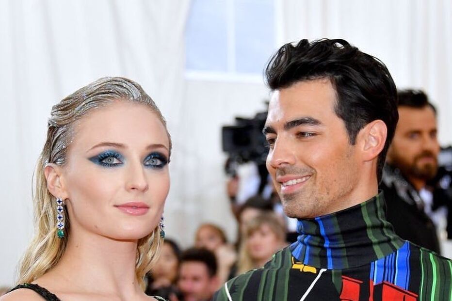 Joe Jonas e Sophie Turner.jpg