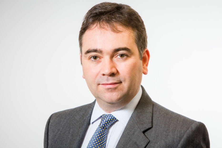 Simon Thomas, advogado de acusação, de Jersey