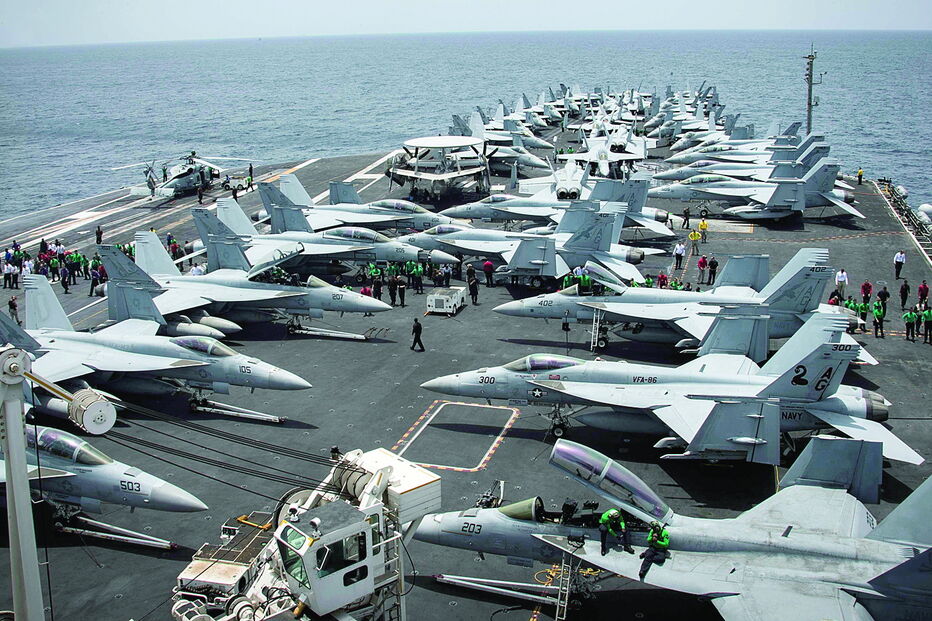 Escalada de tensão provocada pelas ameaças iranianas levou os EUA a enviaram o porta-aviões ‘Abraham Lincoln’ para a região do Golfo Pérsico 