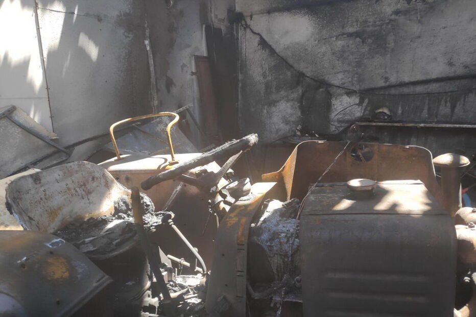 Oficina de automóveis em Paderne, em Albufeira