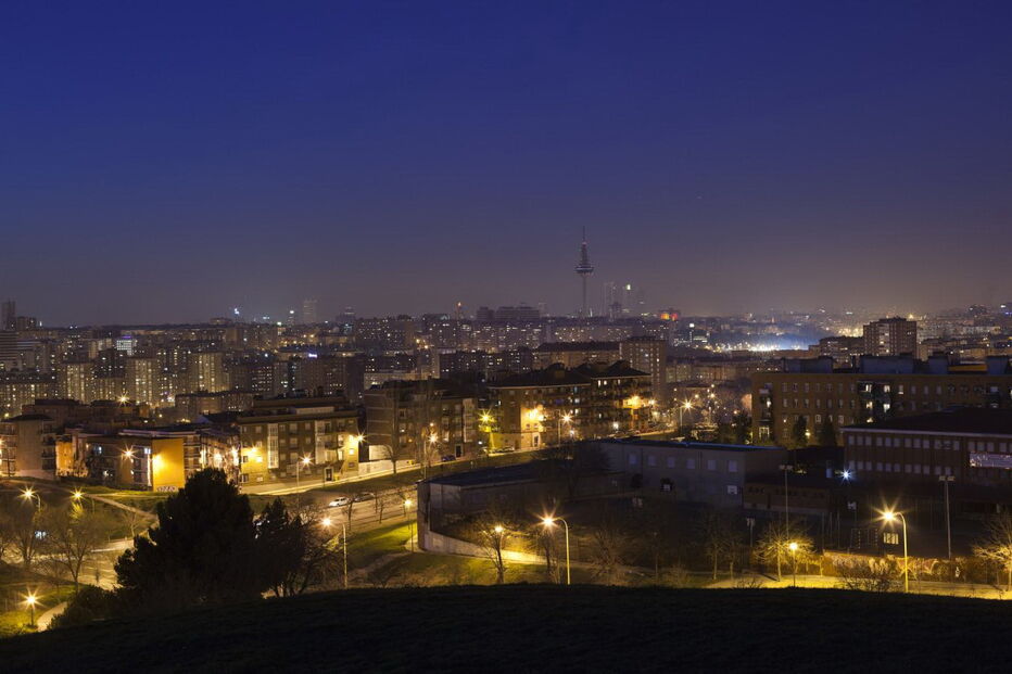 07-05-2013_19_46_42 electricidade luz iluminação bl.jpg