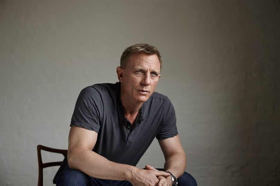 Daniel Craig