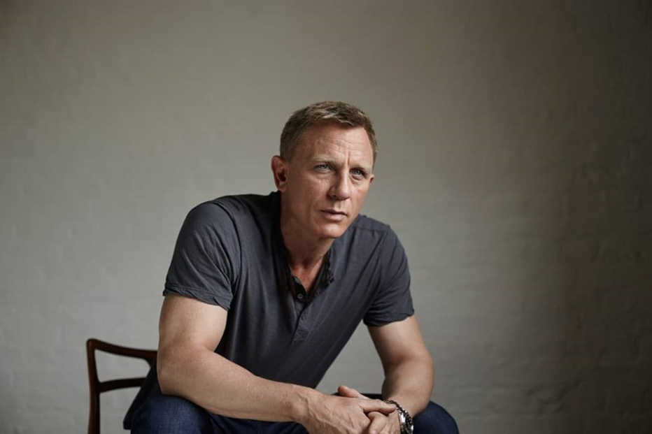 Daniel Craig