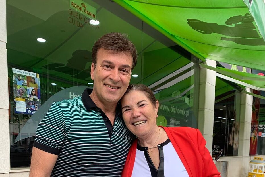 Dolores Aveiro, Tony Carreira