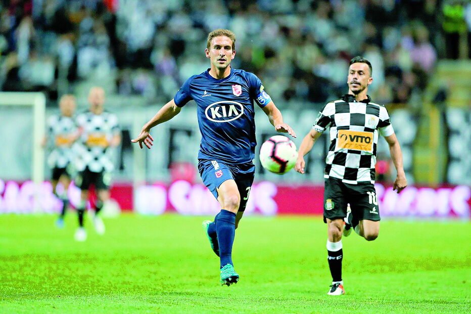 Os jogos de futebol à segunda-feira à noite vão ter restrições