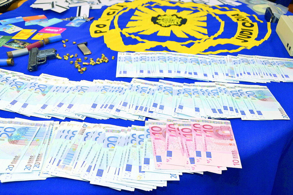 Aumentou no ano passado, em 160 mil euros, o valor em numerário apreendido aos traficantes de droga  