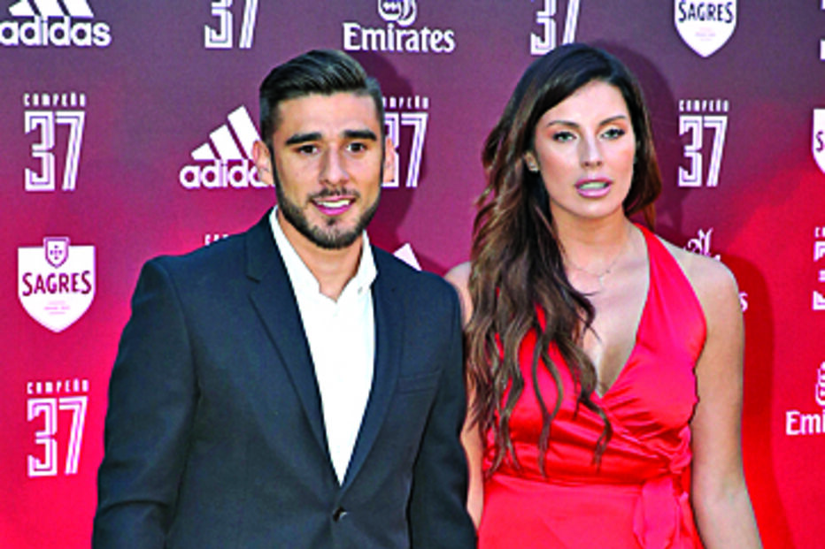 Toto Salvio na companhia de Magali Aravena