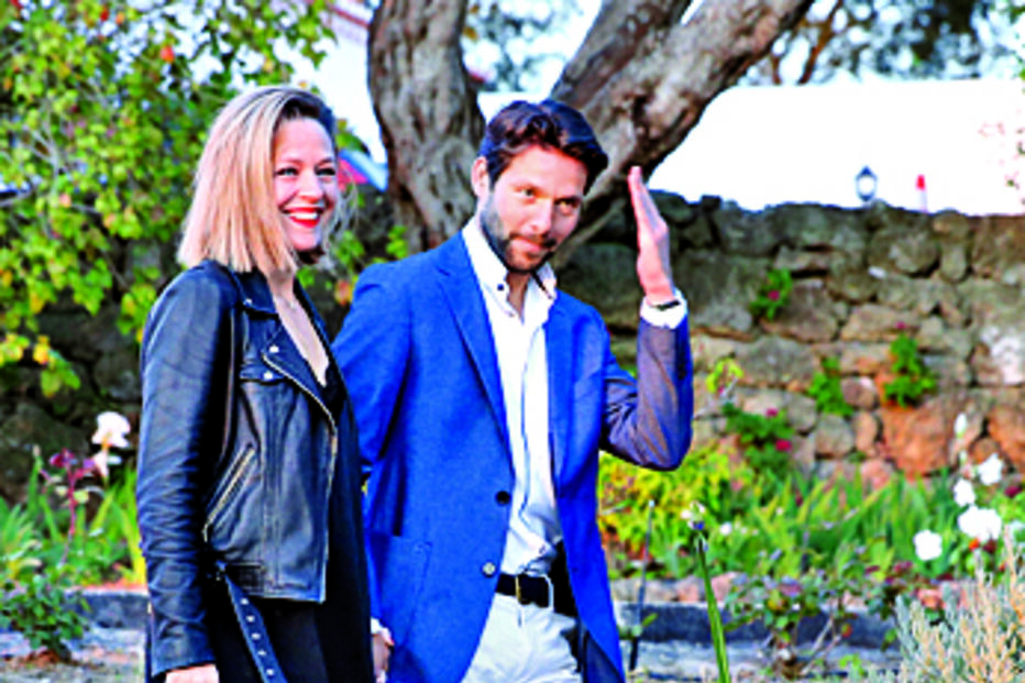 Jorge Corrula e Paula Lobo Antunes  na chegada  ao jantar  comemorativo