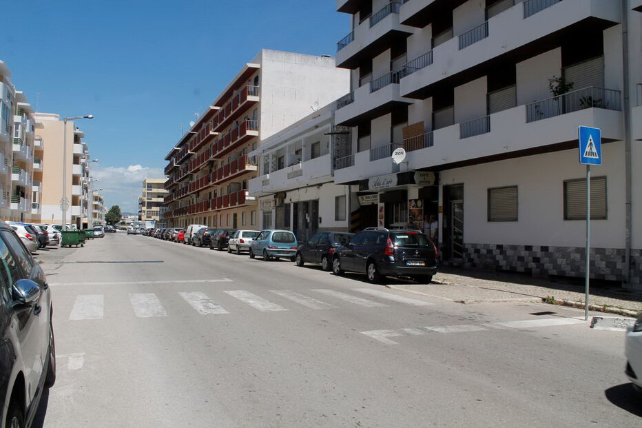 Homem morre após queda de 3º andar em Olhão