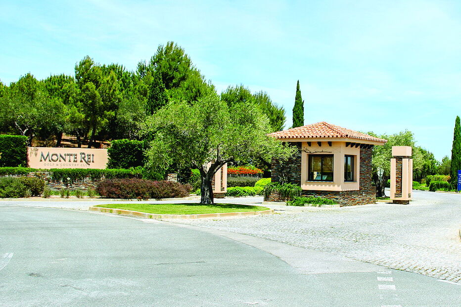 Country Club Monte Rey