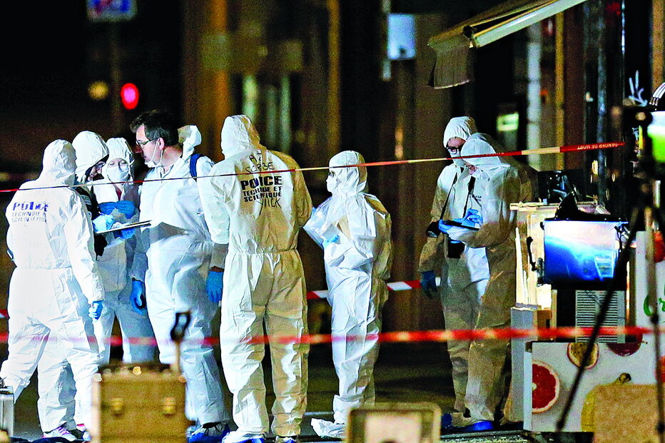 Polícia recolheu destroços da bomba para análise