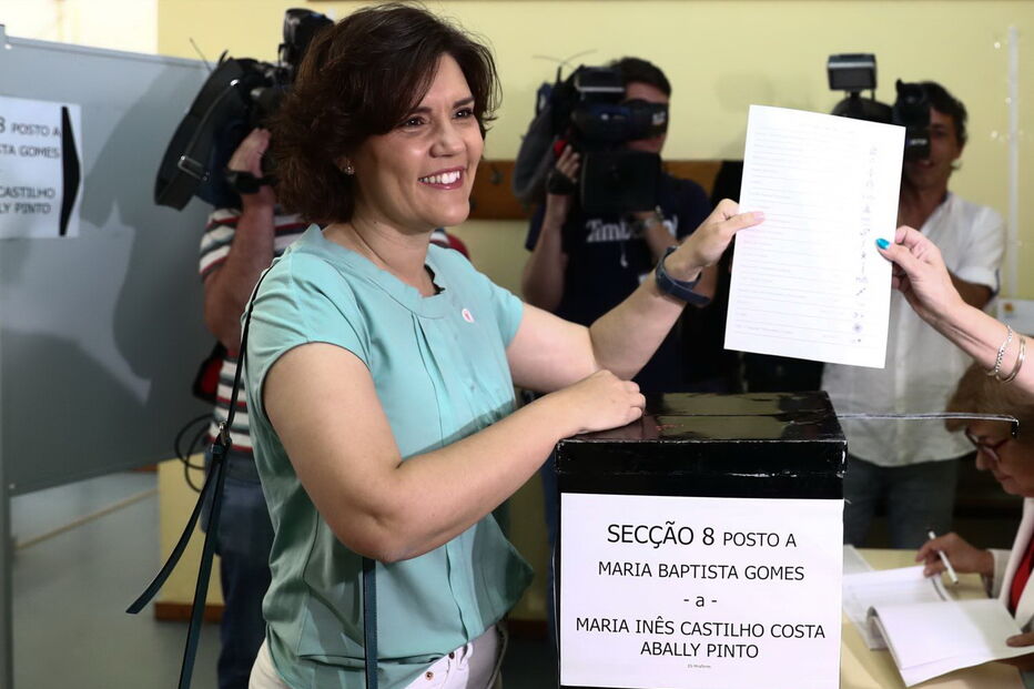 Assunção Cristas votou em Miraflores