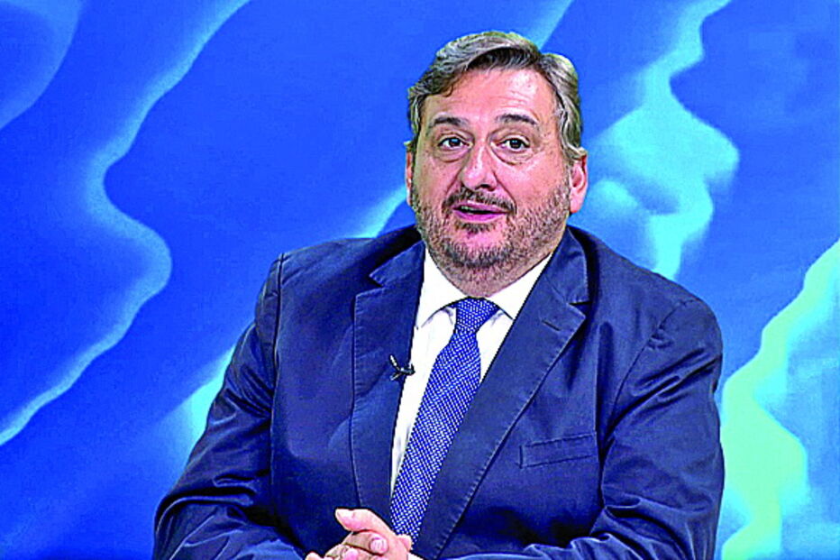 Luís Campos Ferreira mostrou-se cético com o futuro do partido liderado por Rio