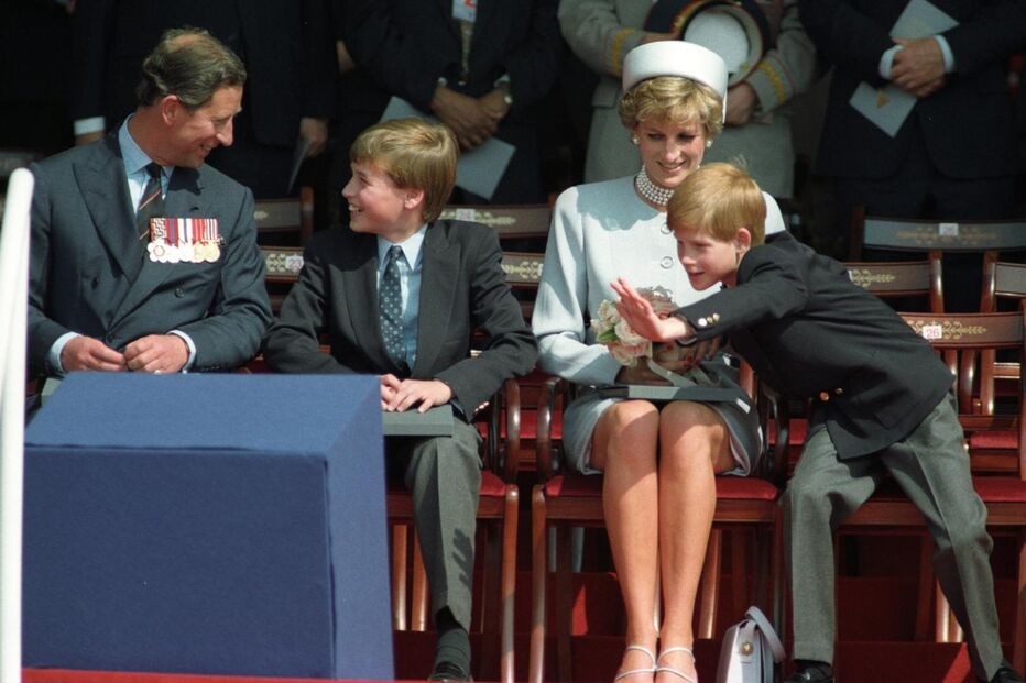 Príncipe Carlos, William, Princesa Diana e Harry