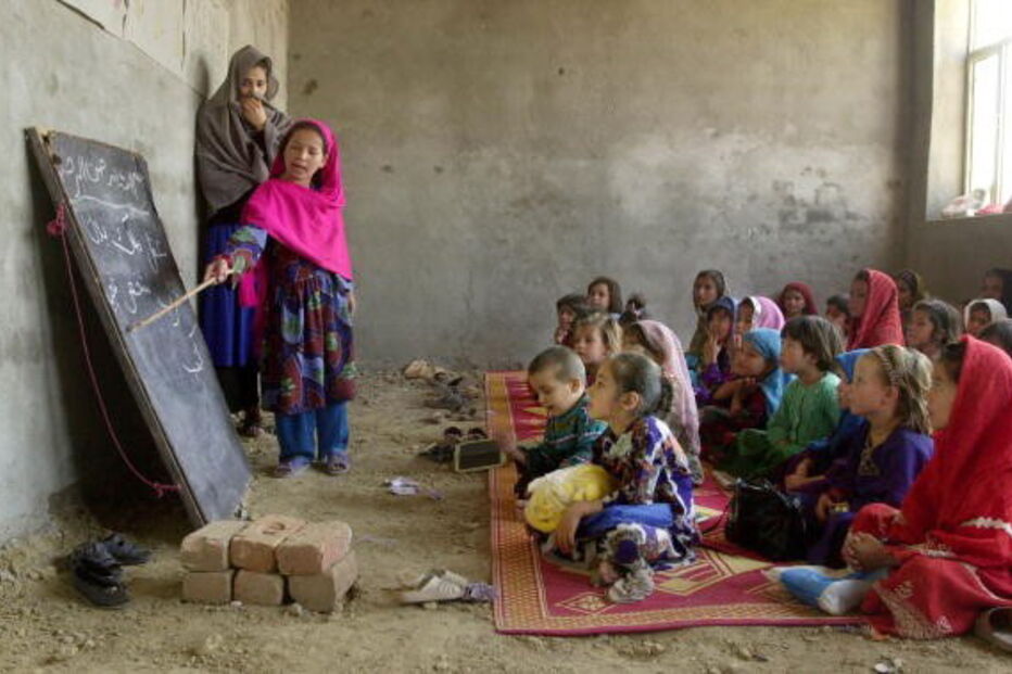 2018-06-03_13_58.03 afeganistão escola crianças (2).jpg