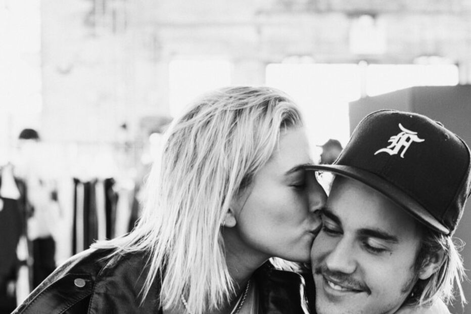 Justin Bieber e Hailey Baildwin.jpg