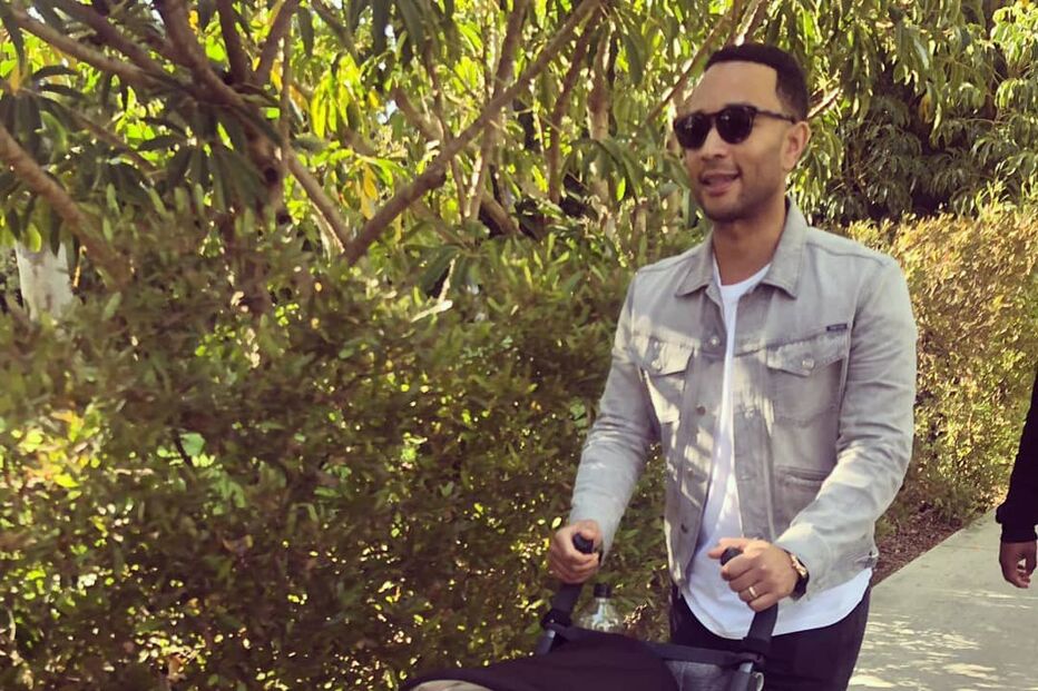 John Legend com a filha Luna