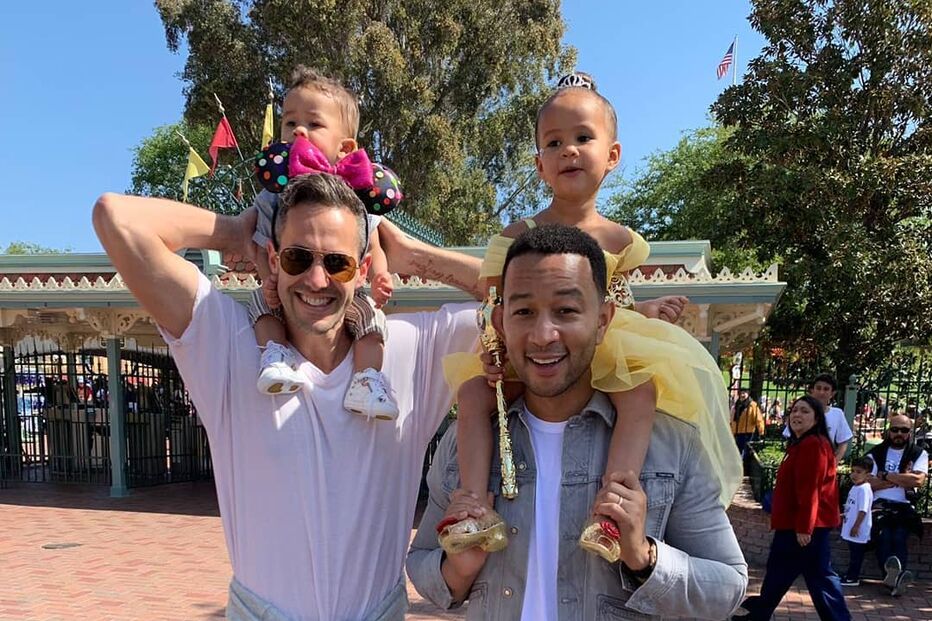 2019-05-30_17_39_07 johnlegend_56764764_842885296065235_1070794856669061403_n.jpg