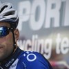 Ciclista Raúl Alarcón sofre fratura na clavícula direita após queda no Grande Prémio Abimota